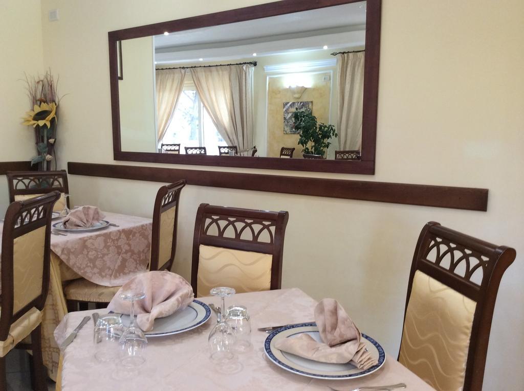 Cridda Hotel & Restaurant 기제리아 외부 사진